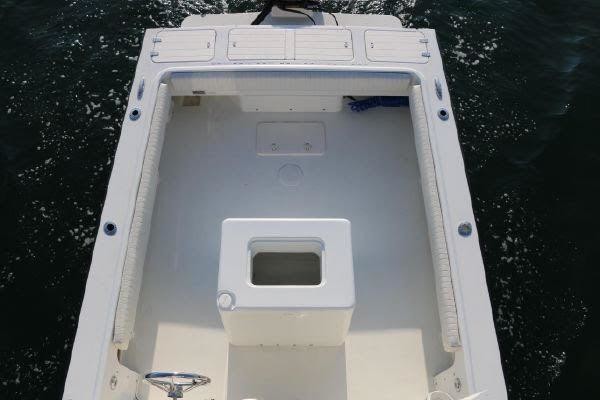 Parker 2320 Sport Cabin