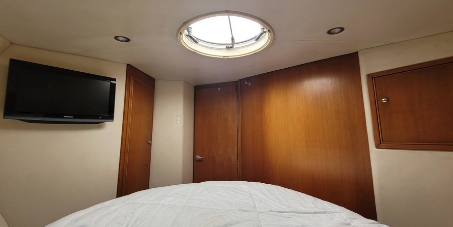 Egg harbor 37 convertible