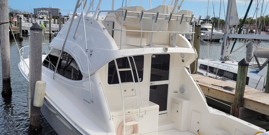 Egg harbor 37 convertible
