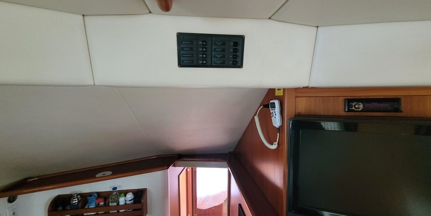 Egg harbor 37 convertible