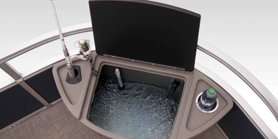 Sun Tracker Fishin Barge 22 DLX