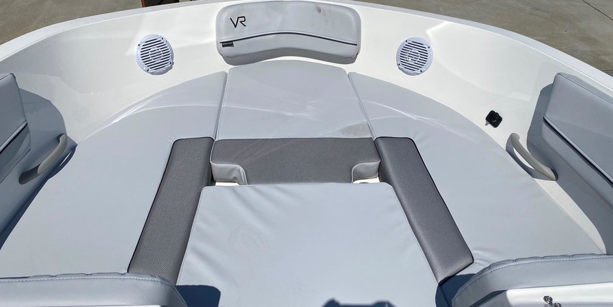 Bayliner VR5 BOWRIDER