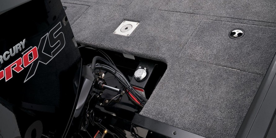 Tracker Targa V-19 WT