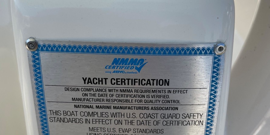 Cobia 217 center console