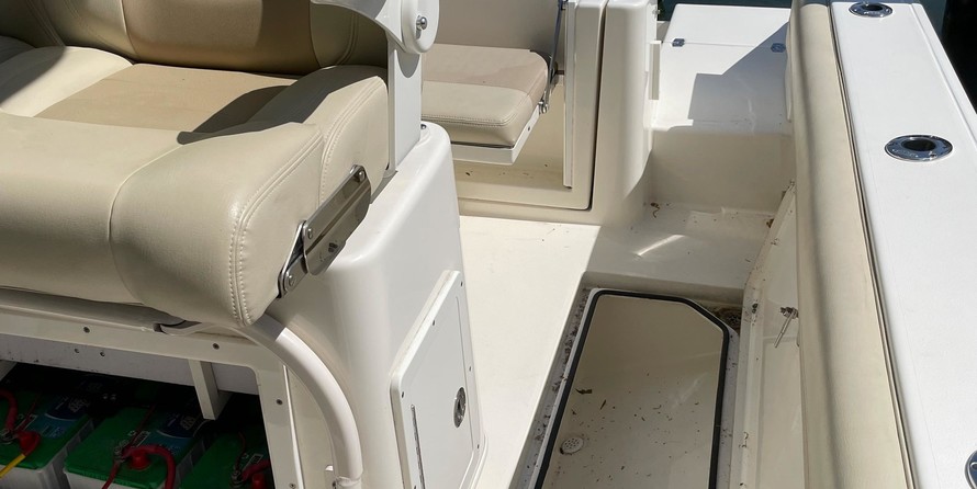 Cobia 217 center console