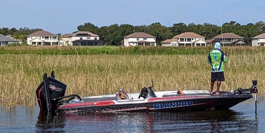 Bass cat 20