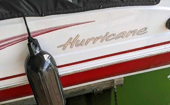 Hurricane 201 sundeck sport