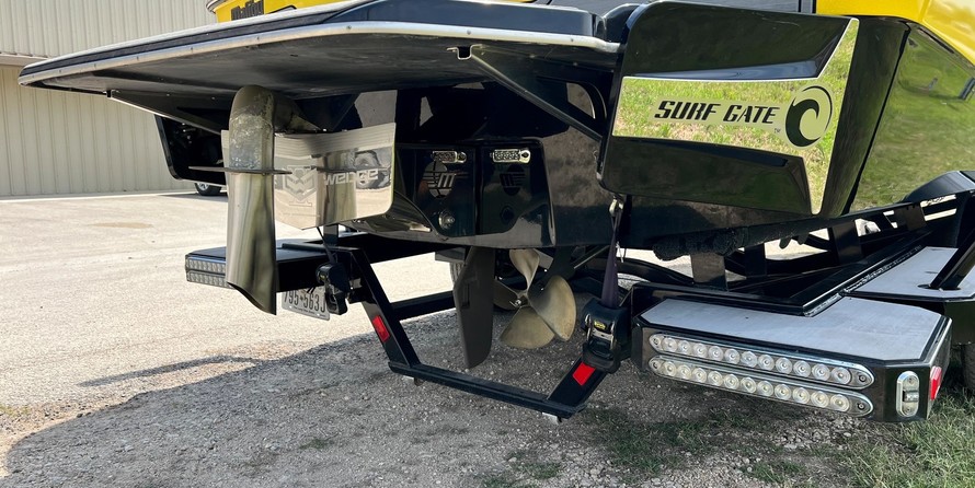 Malibu Wakesetter 23 LSV