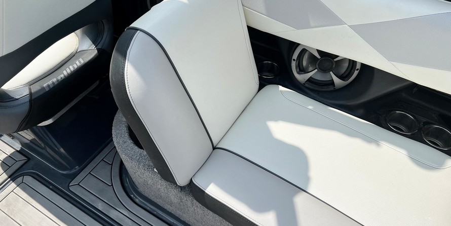 Malibu Wakesetter 23 LSV