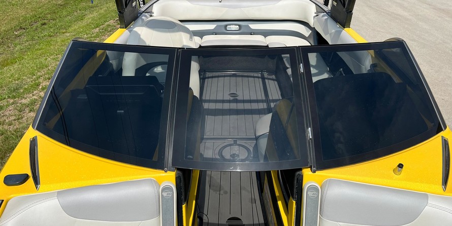 Malibu Wakesetter 23 LSV