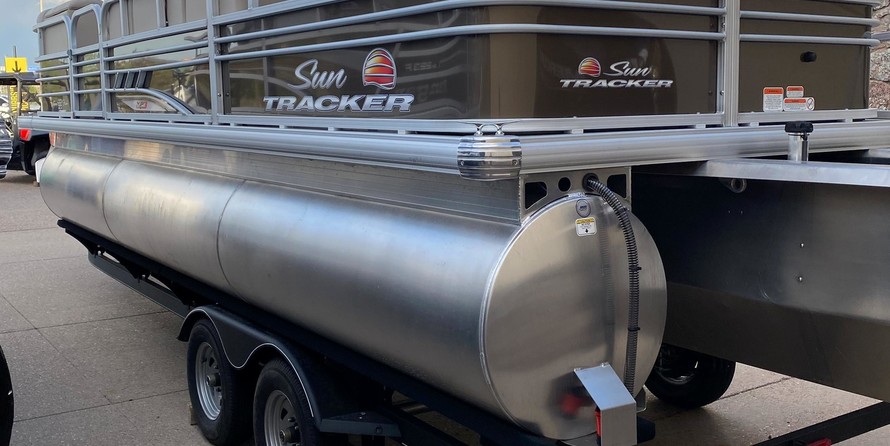Sun Tracker SportFish 22 XP3