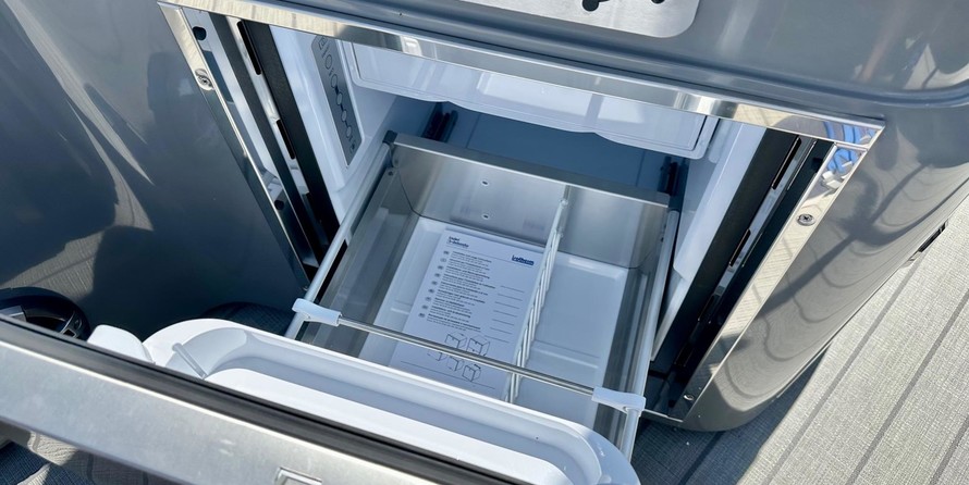 Avalon catalina 25 rf