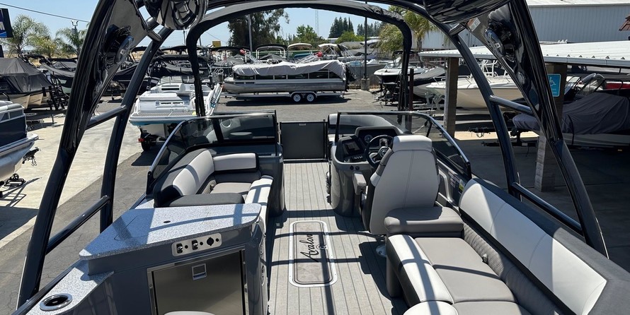 Avalon catalina 25 rf