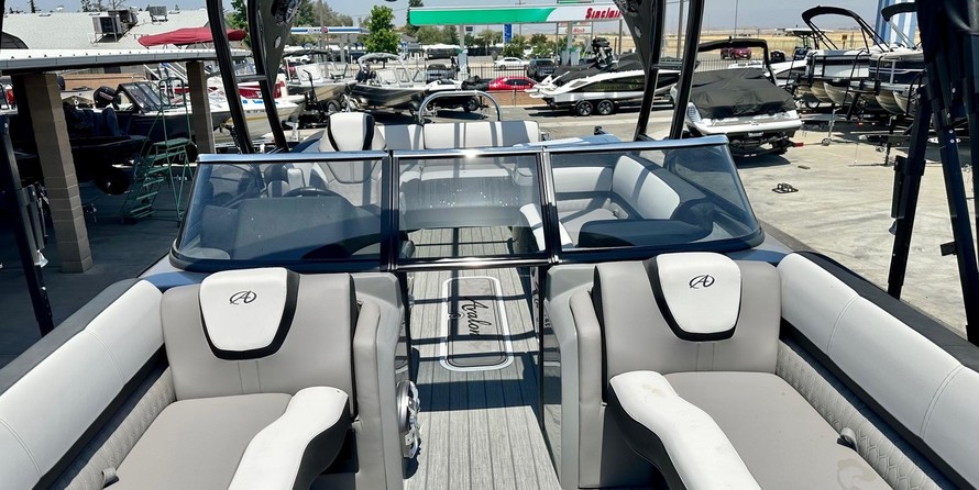 Avalon catalina 25 rf