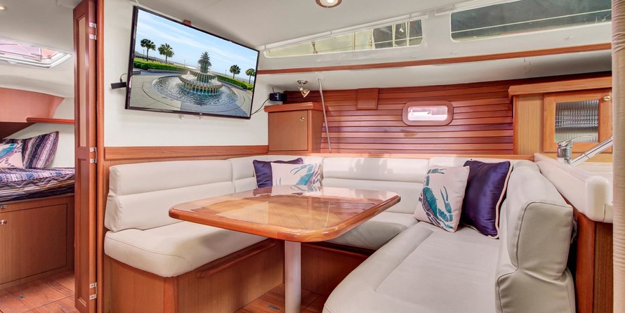Marlow-Hunter 40