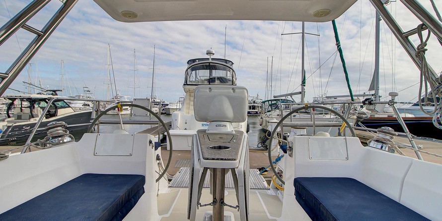 Marlow-Hunter 40