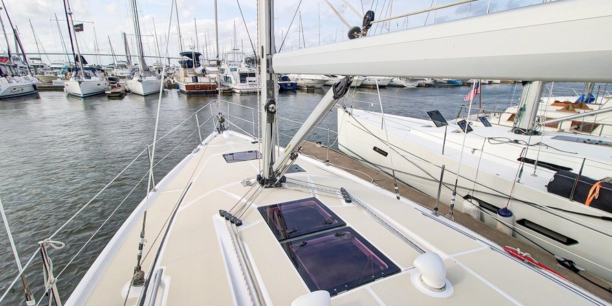Marlow-Hunter 40