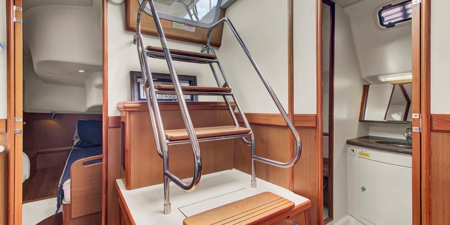 Marlow-Hunter 40