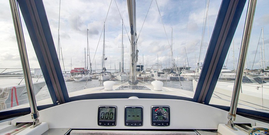 Marlow-Hunter 40