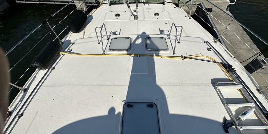 Endeavour trawlercat 44