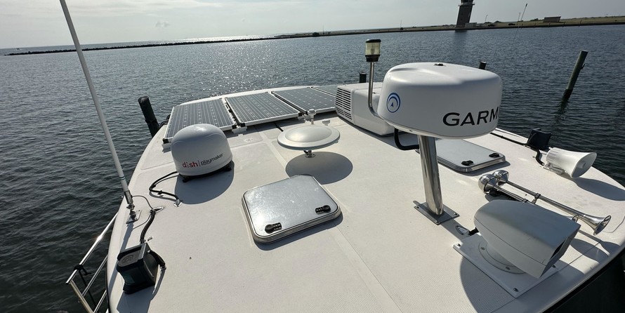 Endeavour trawlercat 44