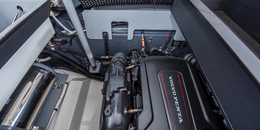 Cranchi Endurance 30