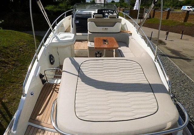 Cranchi Endurance 30