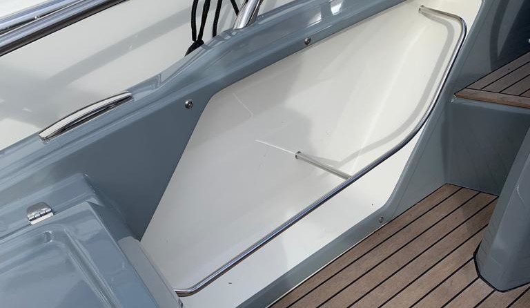 Cranchi Endurance 30