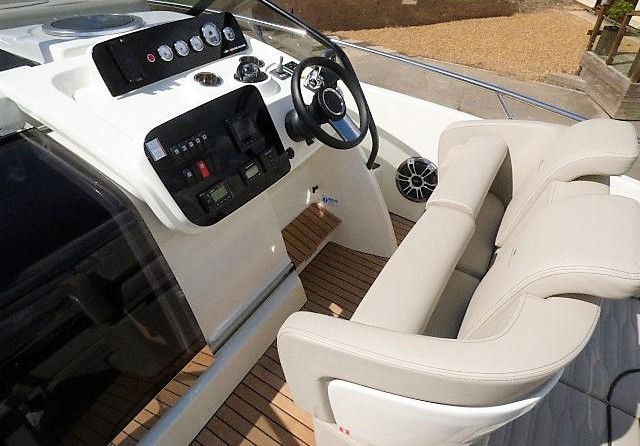 Cranchi Endurance 30
