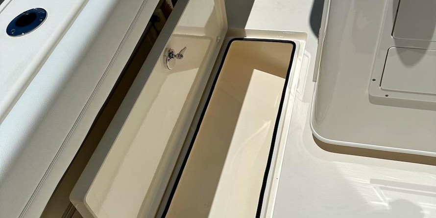 Cobia 217 center console