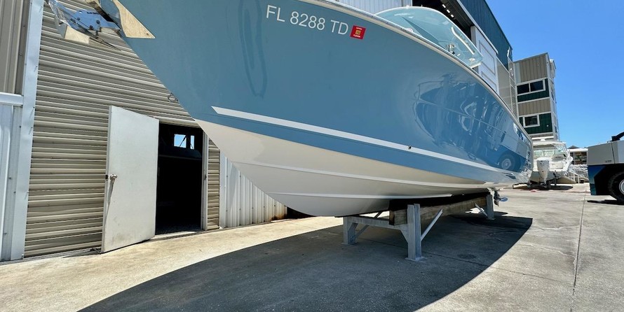 Cobia 217 center console