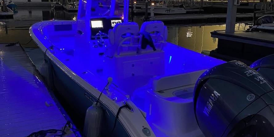 Cobia 217 center console