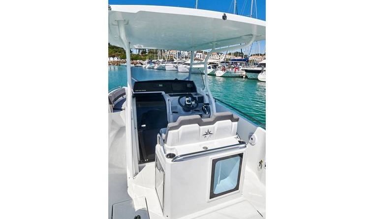 Jeanneau Cap Camarat 7.5 CC