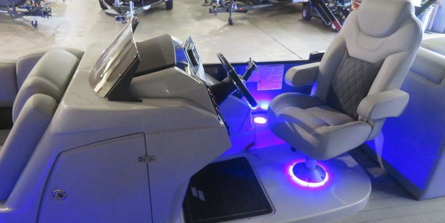 Starcraft Marine SLS 5