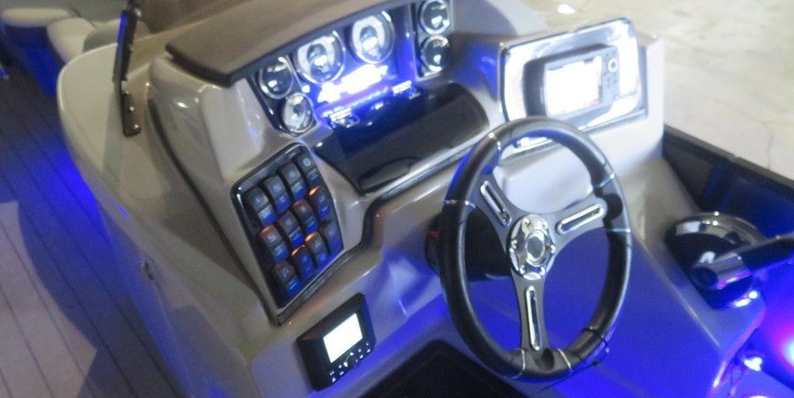 Starcraft Marine SLS 5