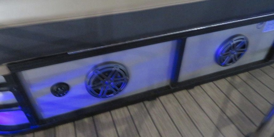 Starcraft Marine SLS 3