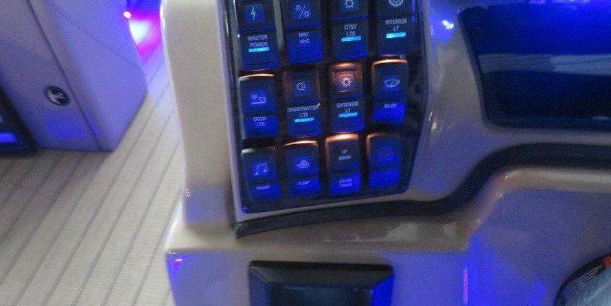 Starcraft Marine SLS 3