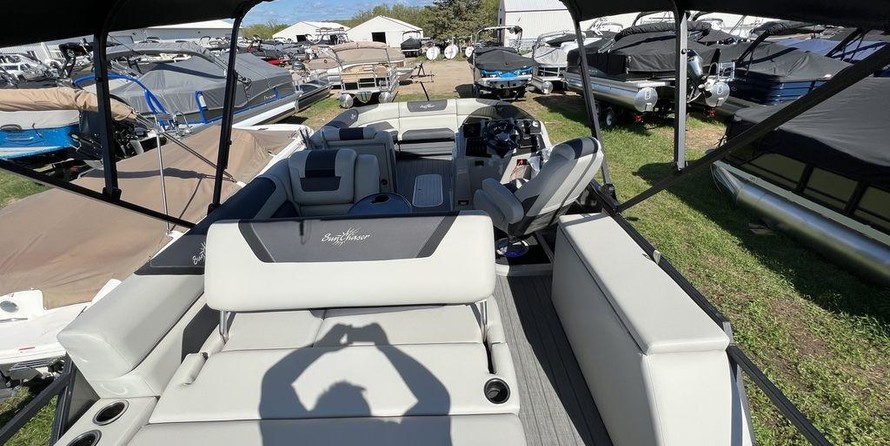 SunChaser 24 SB BUNK TRAILER 150HP