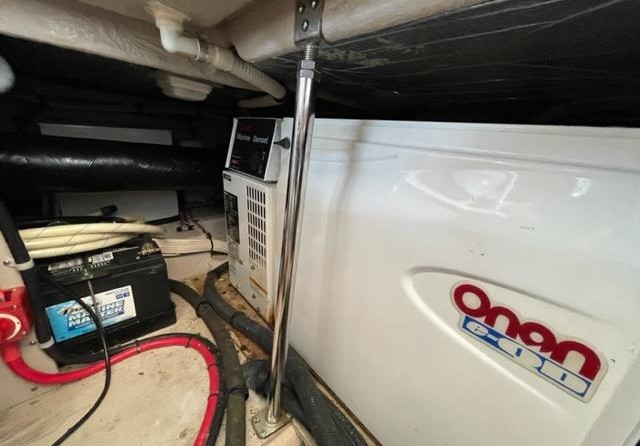 Sea ray 420 sedan bridge