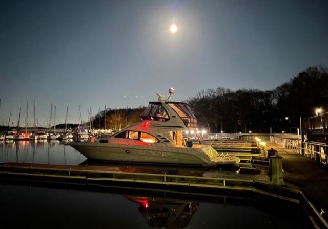 Sea ray 420 sedan bridge