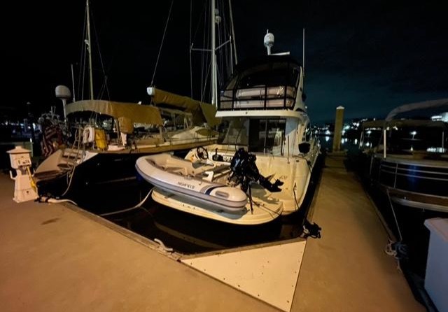 Sea ray 420 sedan bridge