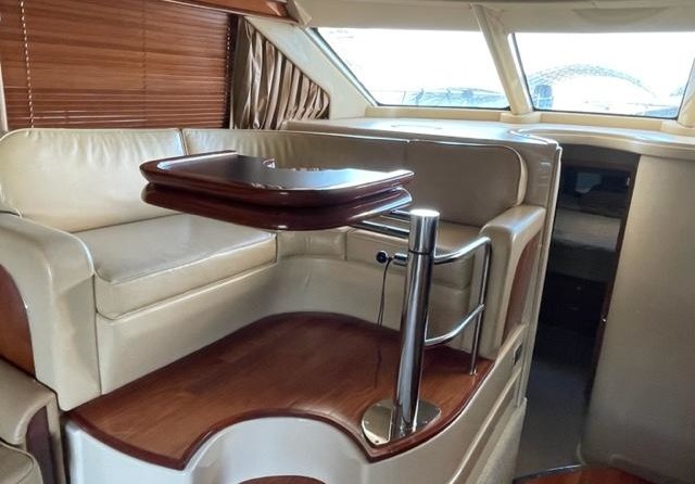 Sea ray 420 sedan bridge