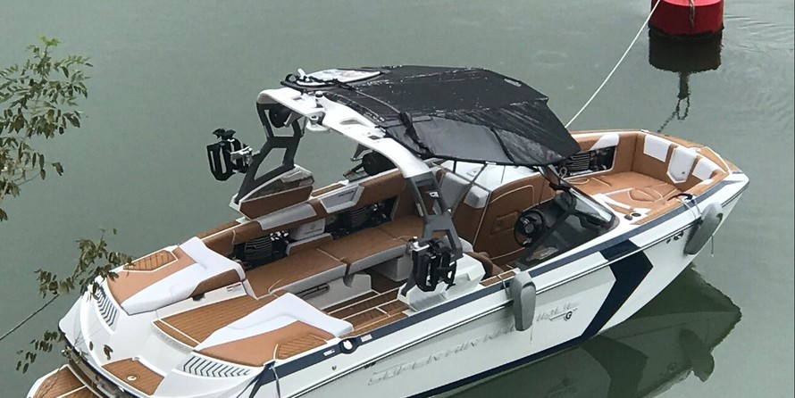 Super Air Nautique G23