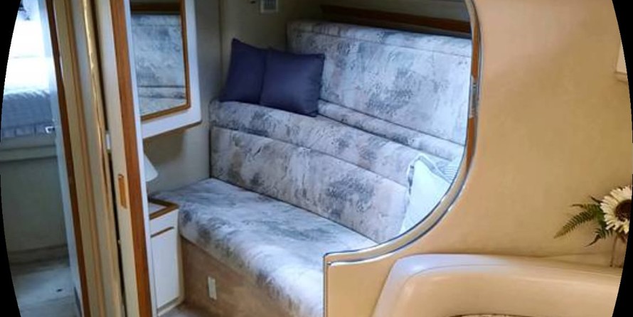 Sea ray 400 express cruiser