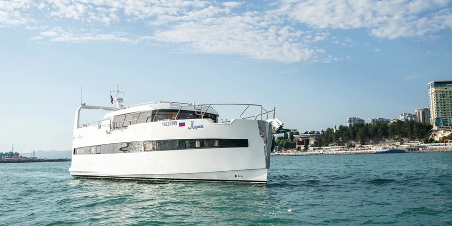 Яхты Попилов Попилов Аура 14.99