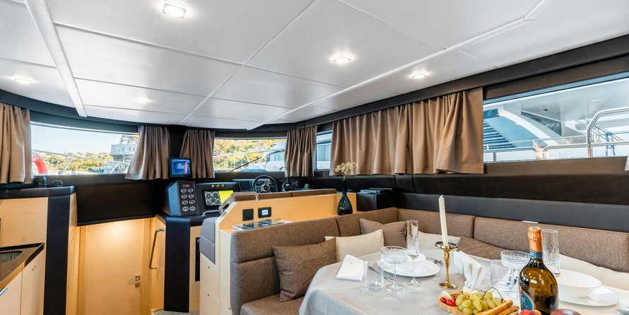 Яхты Попилов Попилов Аура 14.99