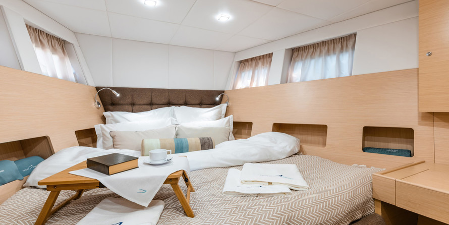 Яхты Попилов Попилов Аура 14.99