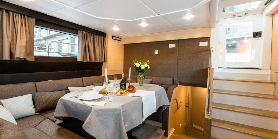 Яхты Попилов Попилов Аура 14.99