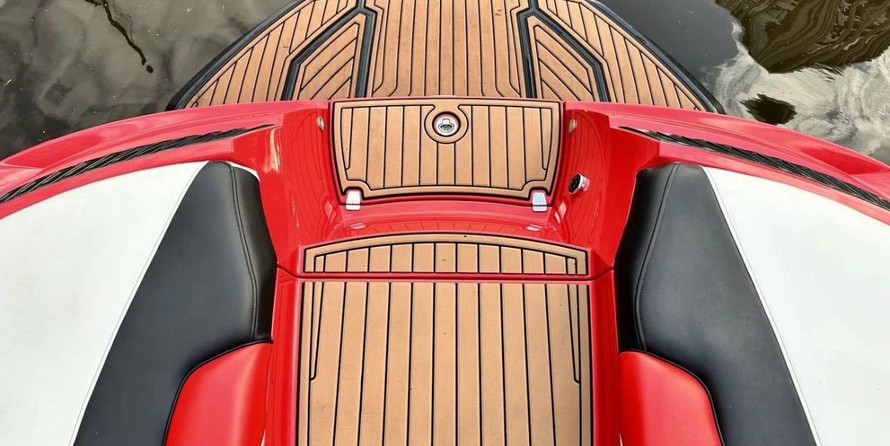 Super Air Nautique G25