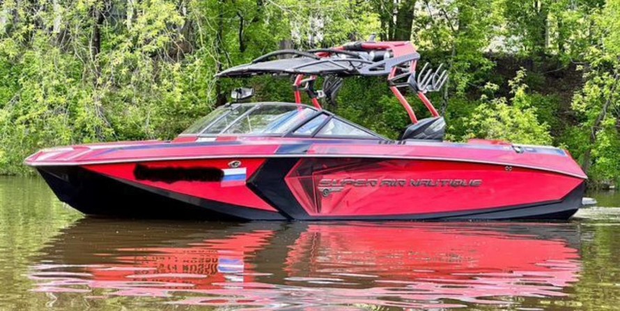 Super Air Nautique G25